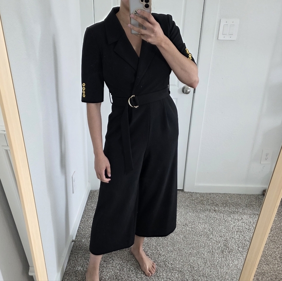 Calvin Klein Pants - Calvin Klein Black Trim Jumpsuit Size 6